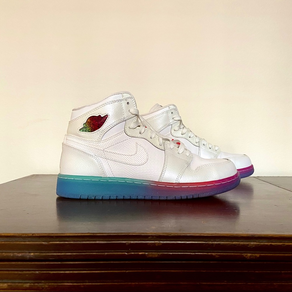 Air Jordan 1 Retro High Premium GS “Gradient Sole”